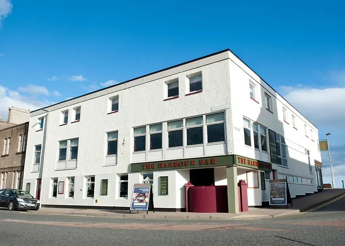 Pet Friendly hotel: The Crown Inn